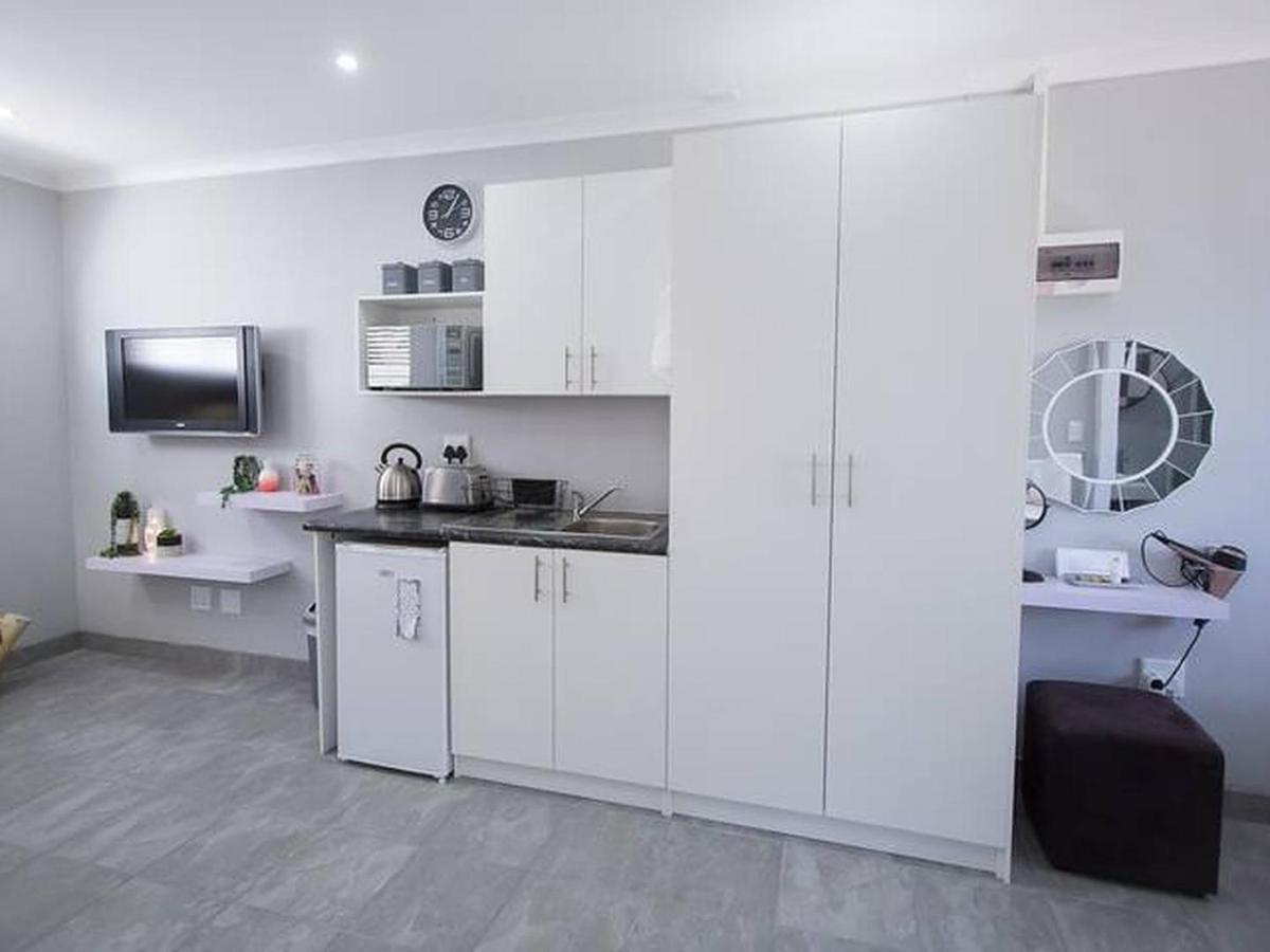 Studio On Bourdeaux Parow Εξωτερικό φωτογραφία