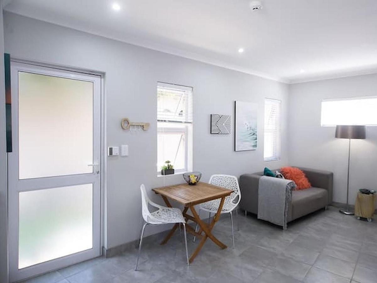Studio On Bourdeaux Parow Εξωτερικό φωτογραφία