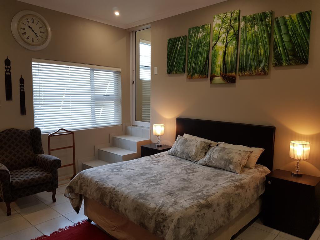 Studio On Bourdeaux Parow Εξωτερικό φωτογραφία